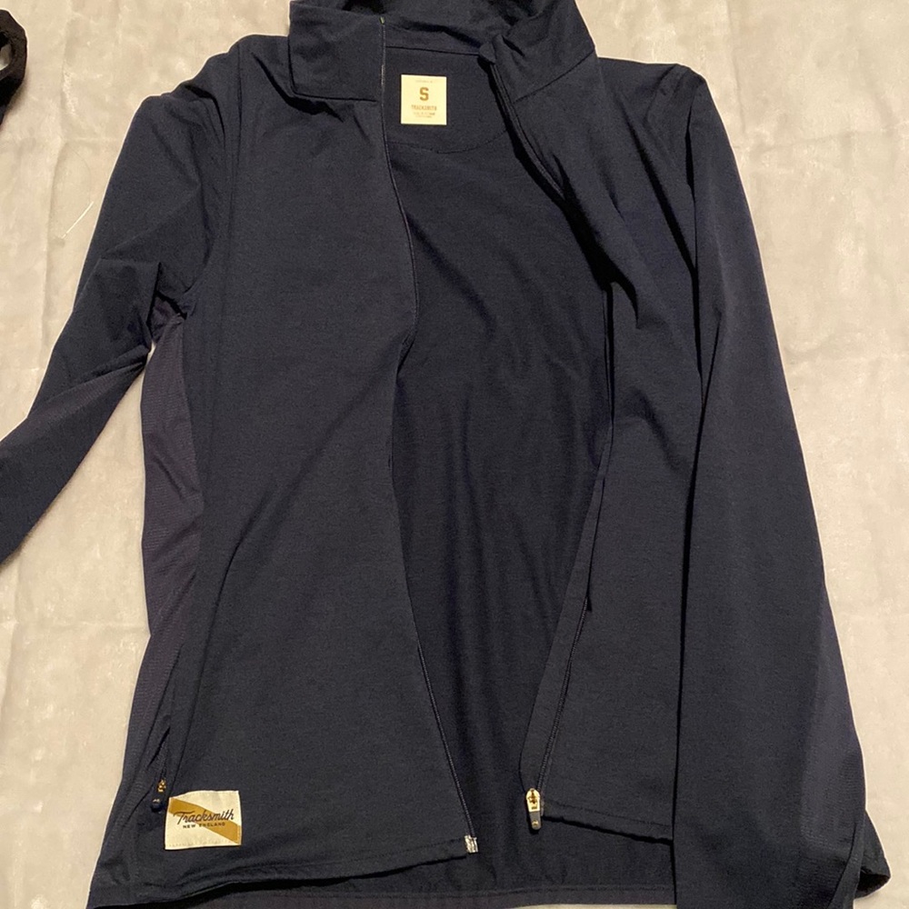 NWOT Tracksmith Zip